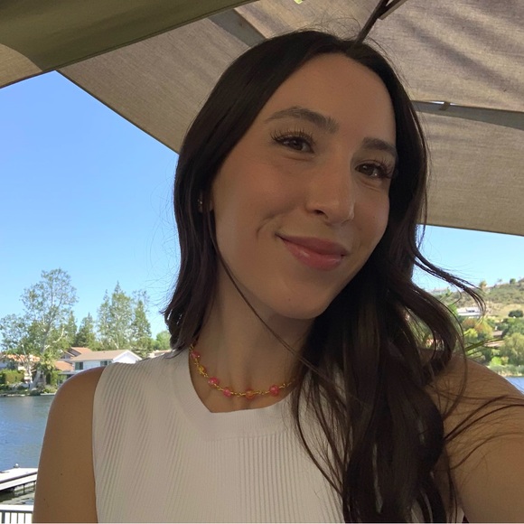 Meet your Posher, Samantha - Picture 1 of 1